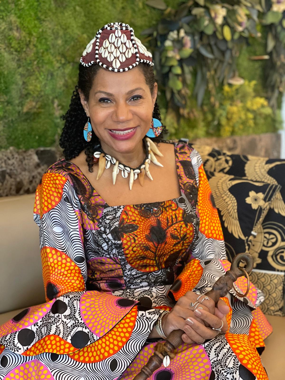HRM Queen Diambi Kabatusuila